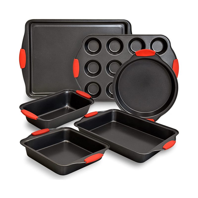carbon steeel nonstick bakeware set with silicone handle