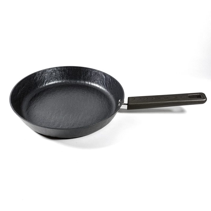 blak nonstick lava frying pan with soft touch handle